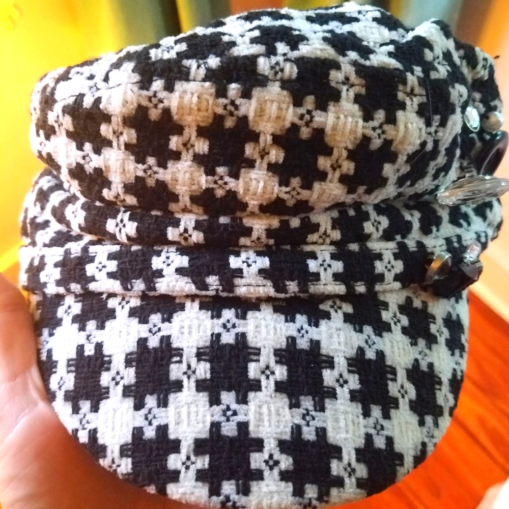 Vintage Black and white houndstooth conductor/newsies hat